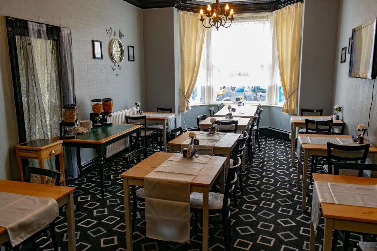 Del Savannah Hotel Блекпул Екстериор снимка