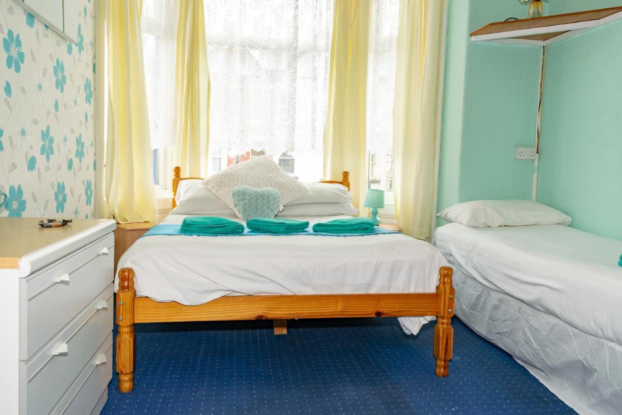 Del Savannah Hotel Блекпул Екстериор снимка